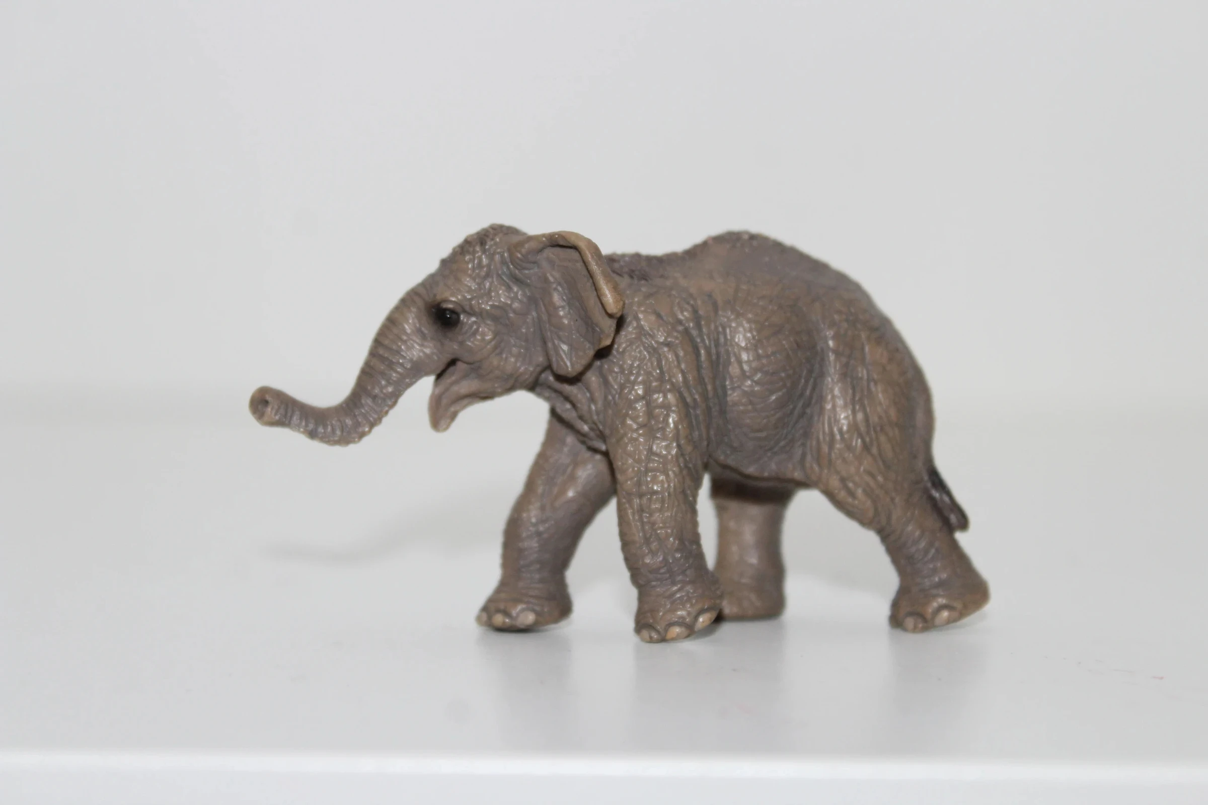 Figurita de bebé elefante - Schleich – photo 2